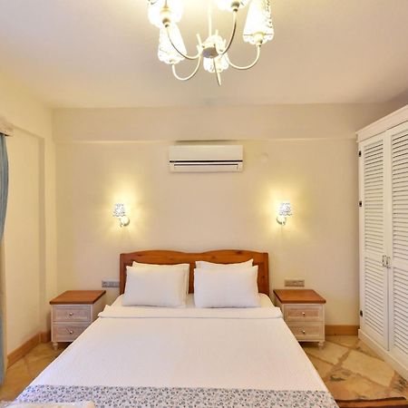 Orino Suites Cedit Phòng bức ảnh