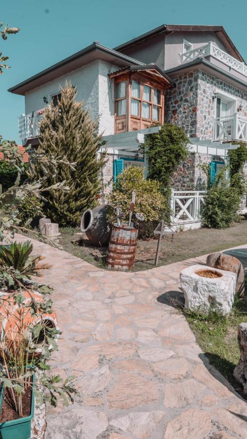 Orino Suites Cedit Ngoại thất bức ảnh