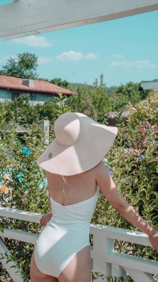 Orino Suites Cedit Ngoại thất bức ảnh