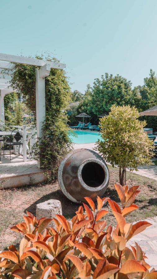 Orino Suites Cedit Ngoại thất bức ảnh