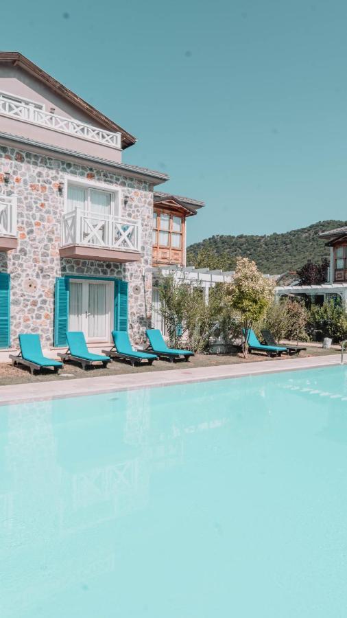 Orino Suites Cedit Ngoại thất bức ảnh