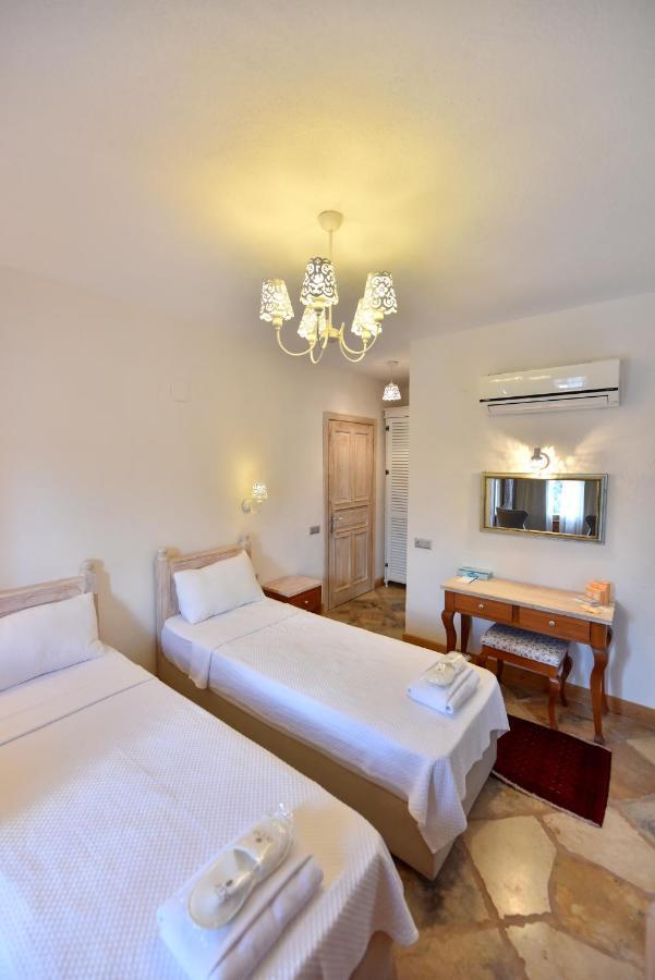 Orino Suites Cedit Ngoại thất bức ảnh