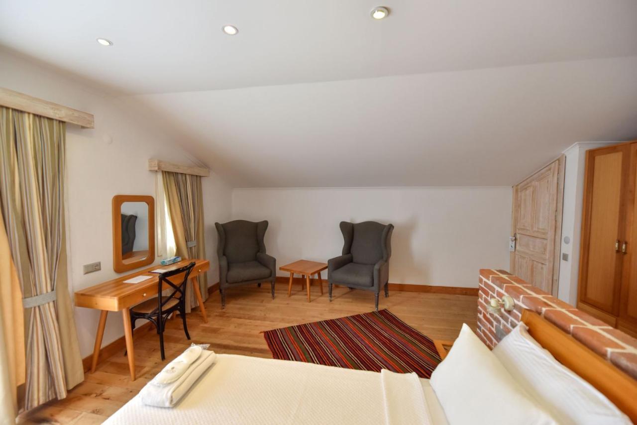 Orino Suites Cedit Ngoại thất bức ảnh